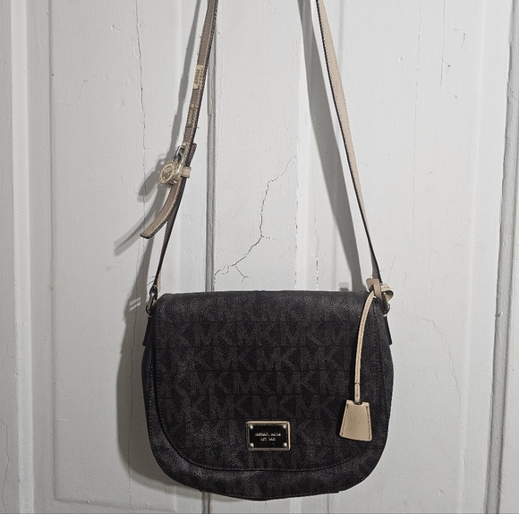 Michael Kors Black and Tan Crossbody Bag - Picture 1 of 4